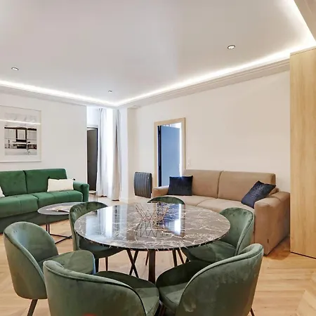 The Upper Marais Superb For 6 People Apartment Paris