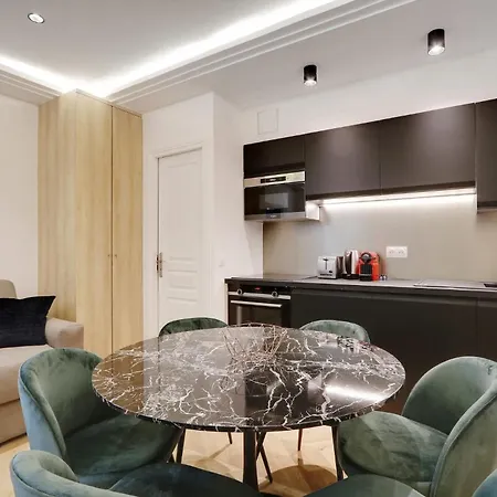 The Upper Marais Superb For 6 People Apartment *