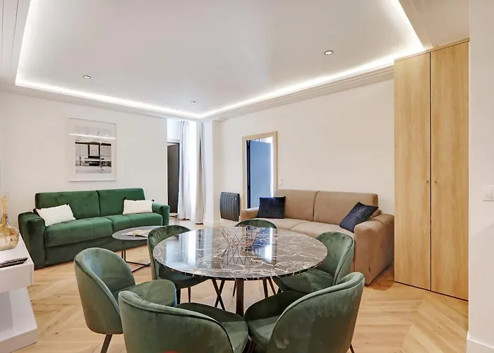 The Upper Marais Superb For 6 People Apartment Paris