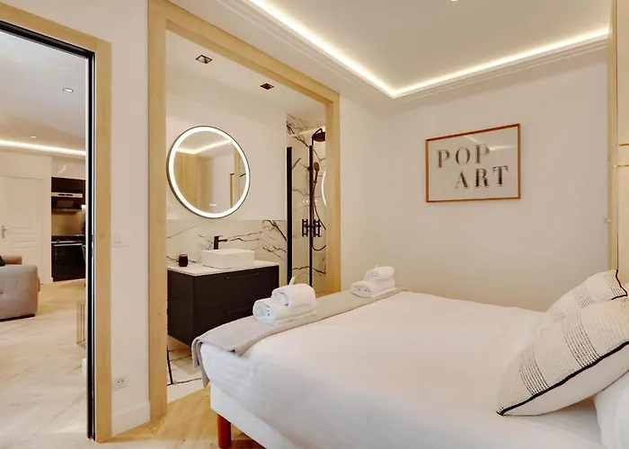 Apartmán The Upper Marais Superb For 6 People