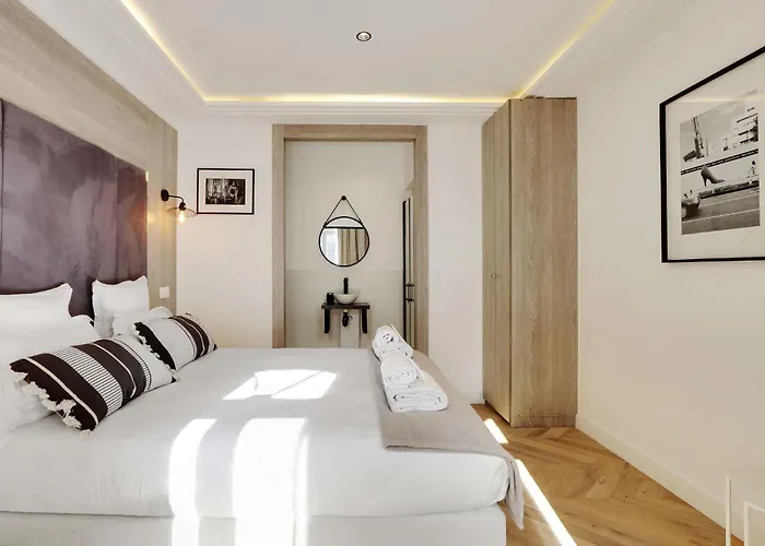 The Upper Marais Superb For 6 People * Paris